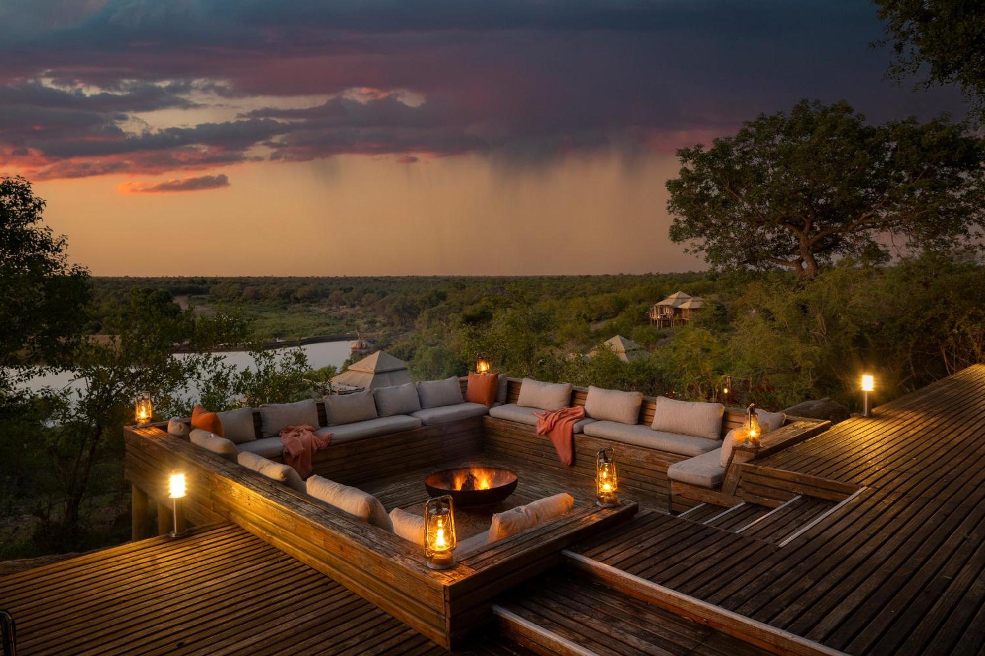 Simbavati Hilltop Lodge Тімбаваті-Ґейм-Резерв Екстер'єр фото